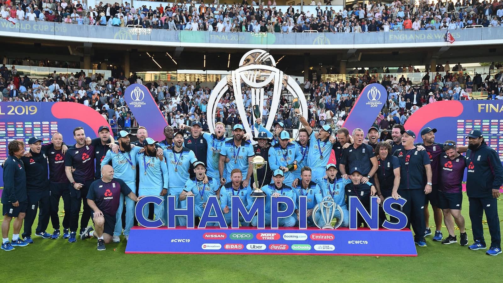 ستوكس قاد إنجلترا لتتويج كأس العالم 2019
