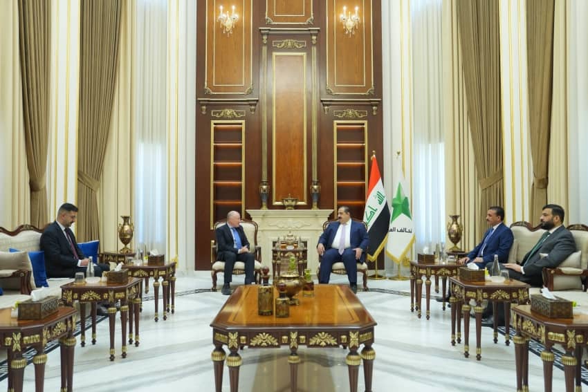 السامرائي يبحث مع السفير الأسترالي تعزيز العلاقات الثنائية