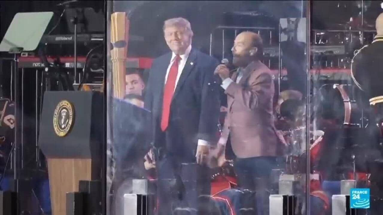 ترامب يحتفل بالعيد الـ250 لأمريكا بتجمع انتخابي