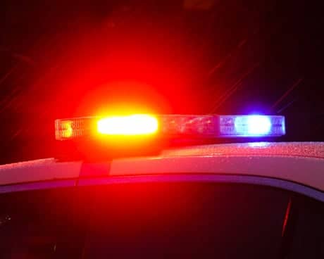 فتاة بعمر 13 عاماً تنجو من رصاص وتنقذ نفسها بنداء استغاثة