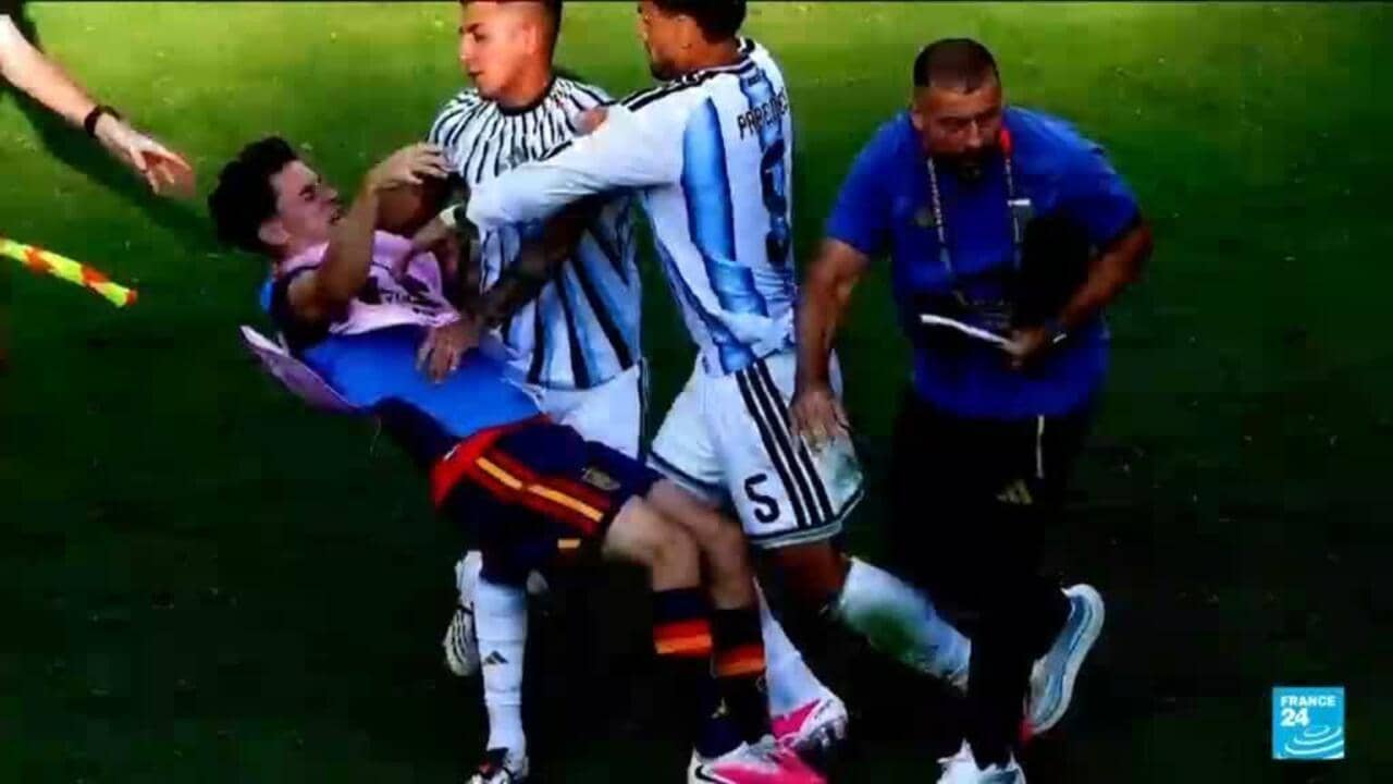 الفيفا توقع عقوبات على الأرجنتين بسبب شجار نهائي كأس العالم