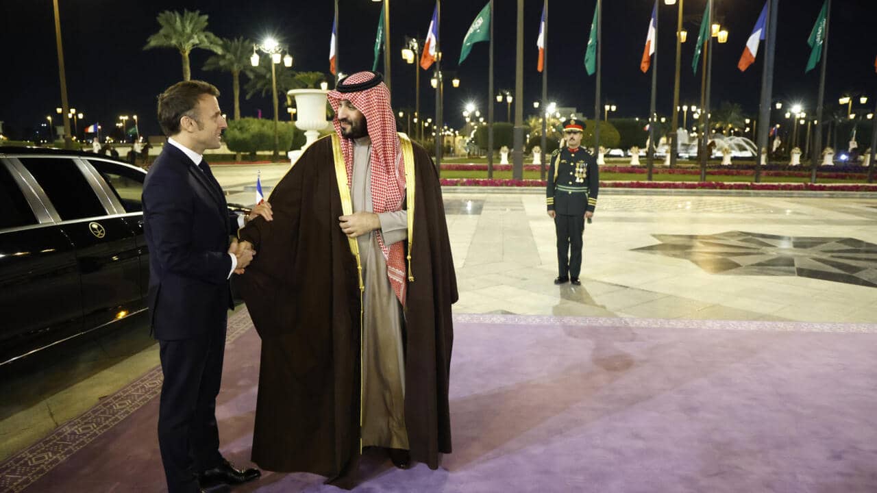 ماكرون يستقبل ولي العهد السعودي في زيارة فرنسية
