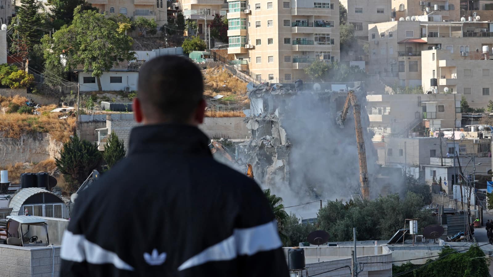 بن غفير يشرف على هدم منازل فلسطينية في القدس المحتلة