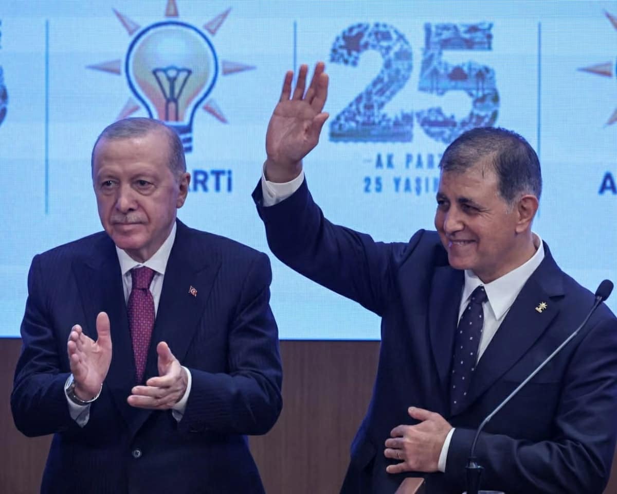 عمدة معقل إسطنبول العلماني تنضم لحزب أردوغان